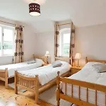 Bed & Breakfast Ash House 3*