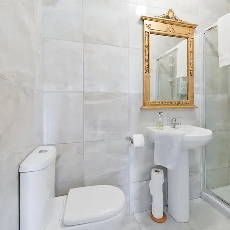 Ash House Bed & Breakfast Calverstown