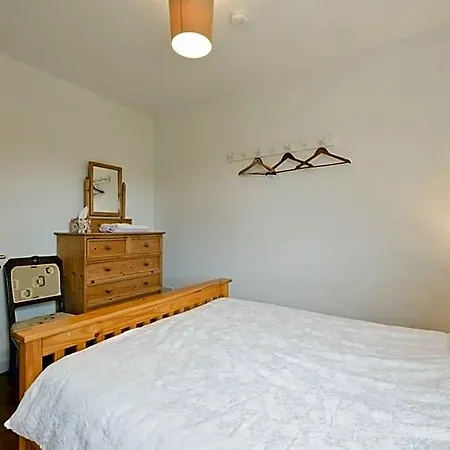 Ash House 3*
