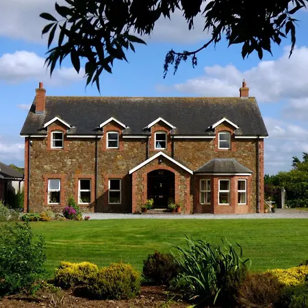 Ash House Bed & Breakfast *